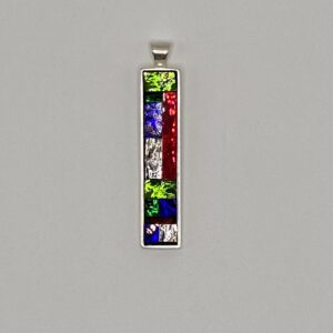 Colgante alargado en cristal multicolor