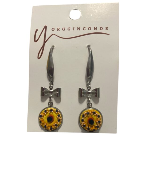 Aretes con lazos y filati amarillo