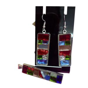 Set de aretes y colgante multi