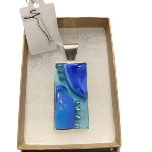 Colgante azul celeste