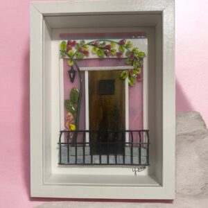 Fachada colonial rosa